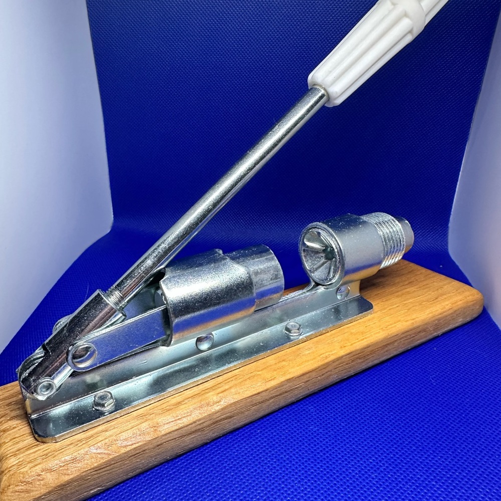 Reed’s Rocket Nut Cracker Vintage lever crusher kitchen tool